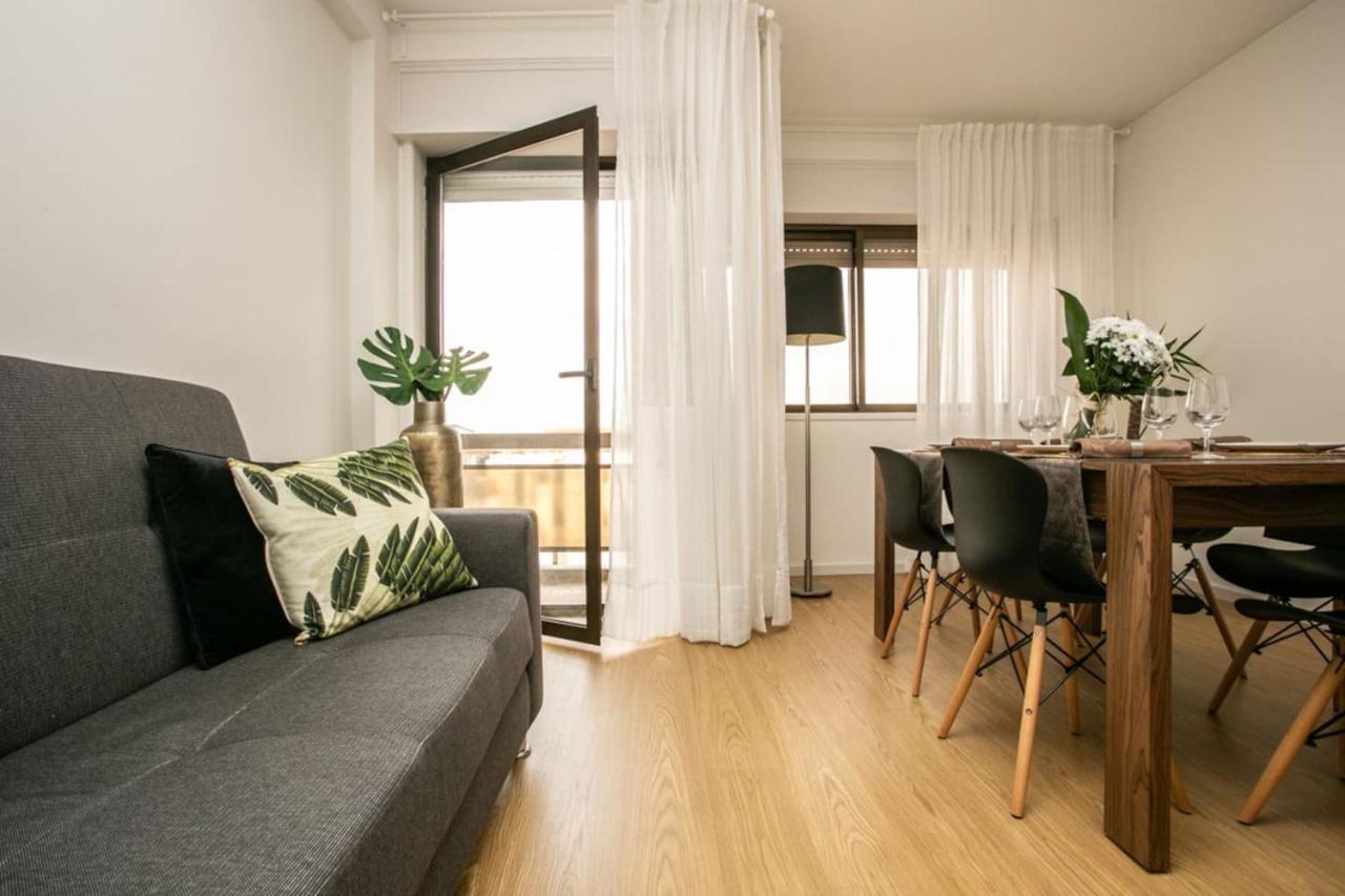 Апартаменти Aposentus - Elegant Functionality Porto Downtown Екстер'єр фото